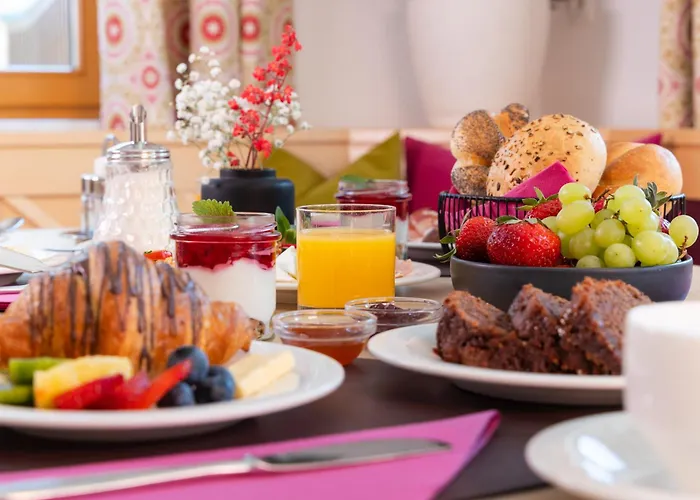 招待所 Gaestehaus Pilz 斯拉德明