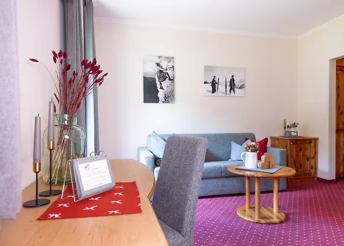 Gaestehaus Pilz بيت ضيافة سخلادميخ